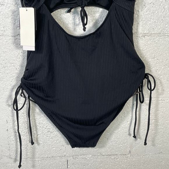 Salt + Cove Women's Ribbed Cinched-Tie 1 Piece Swimsuit, Large - Picture 2 of 13